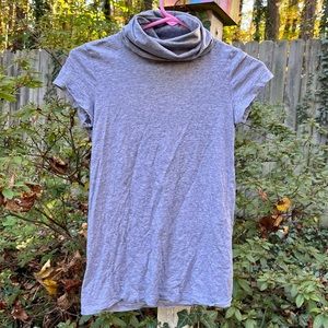 Theory short sleeve grey turtleneck
